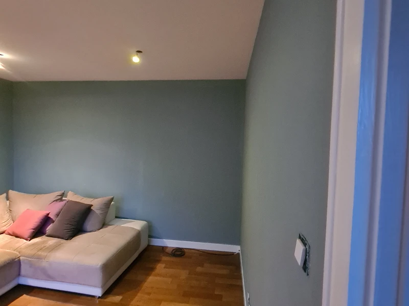 RENOVATION BY JULIEN