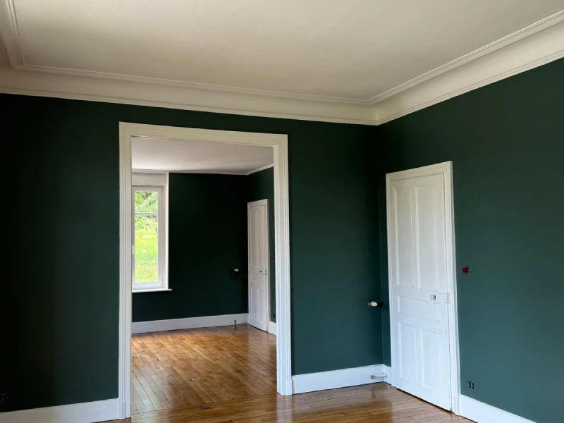 RENOVATION BY JULIEN