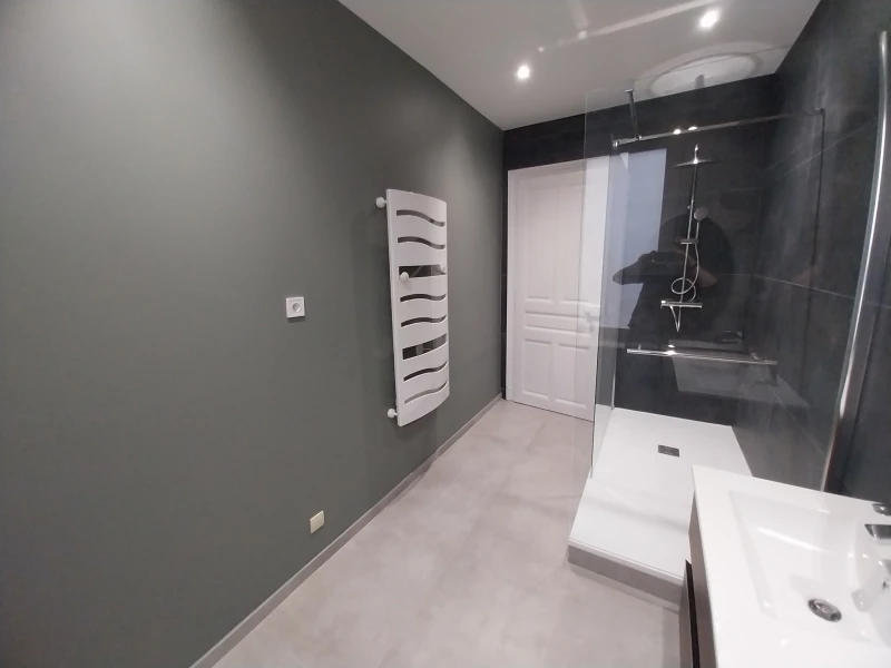 RENOVATION BY JULIEN
