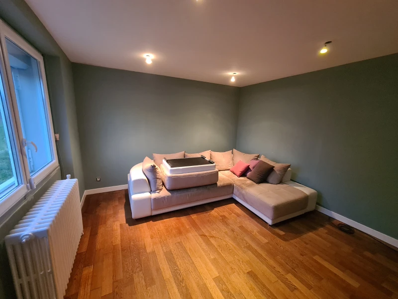 RENOVATION BY JULIEN