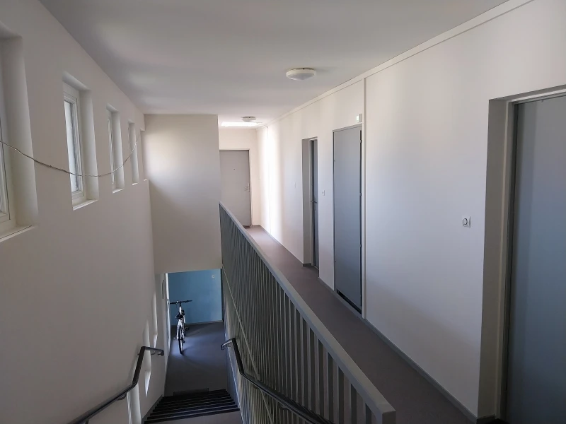 RENOVATION BY JULIEN