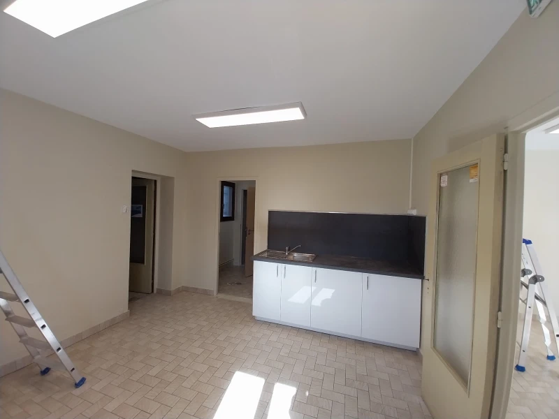 RENOVATION BY JULIEN